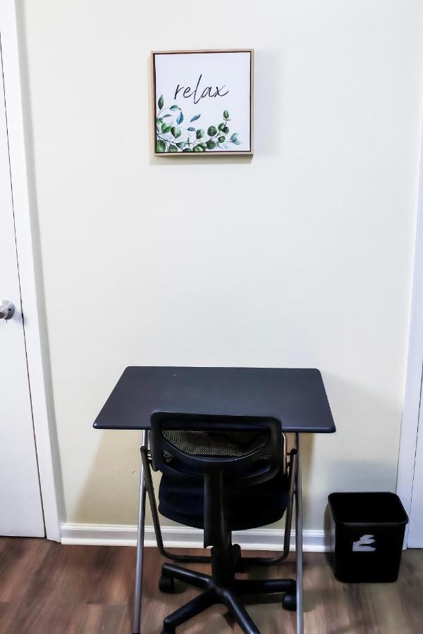Cozy City Retreat Near Downtown Indianapolis- Private Bedroom エクステリア 写真