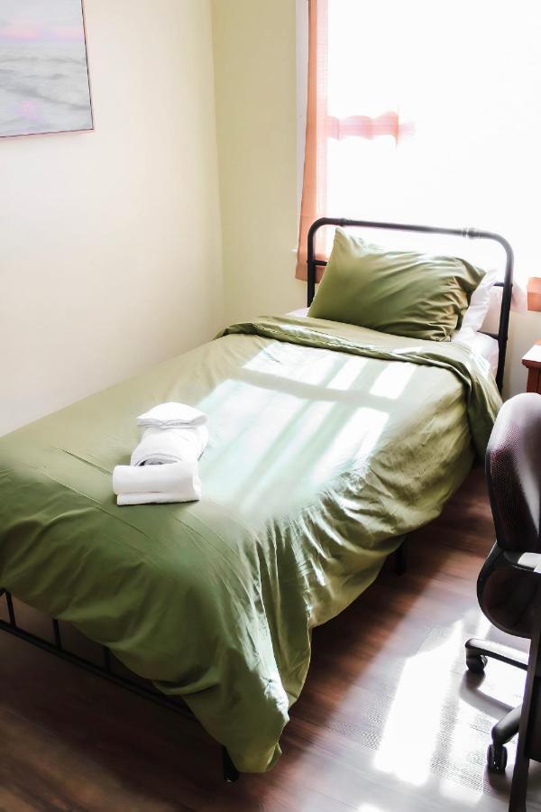 Cozy City Retreat Near Downtown Indianapolis- Private Bedroom エクステリア 写真