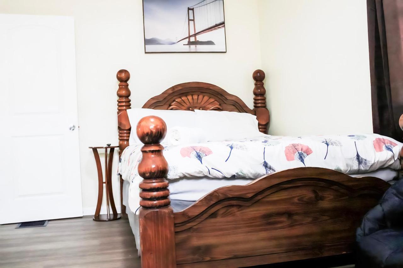 Cozy City Retreat Near Downtown Indianapolis- Private Bedroom エクステリア 写真